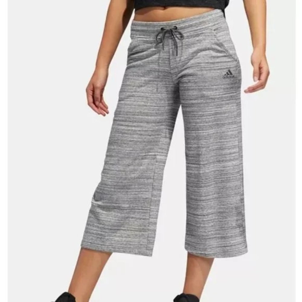 Adidas Culotte Pants. NWT. Women's. Grey. XLarge. Draw string. Cropped. Wide Leg